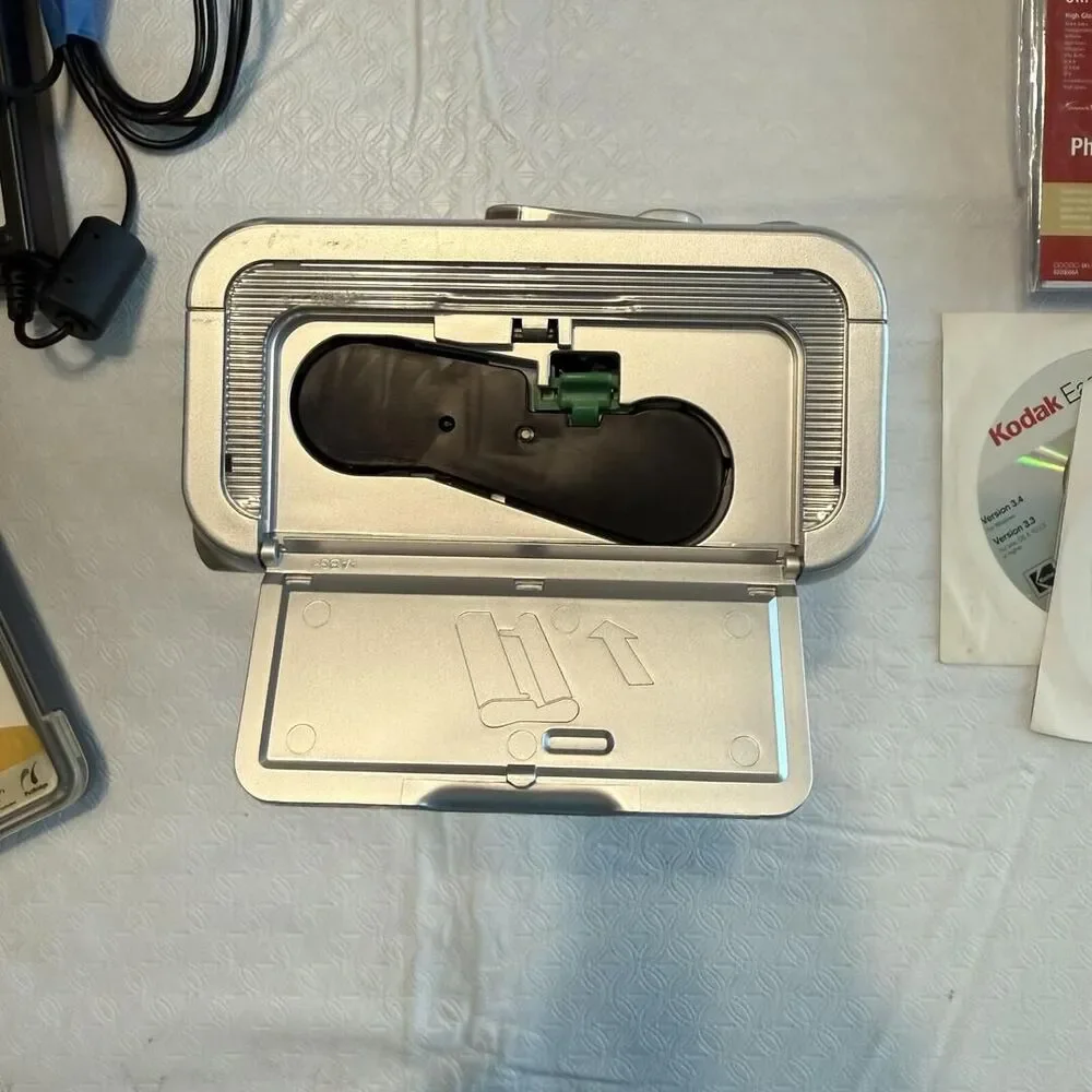 Kodak EasyShare Printer Dock Plus Photo Printer with Power Adapter, Software CDs